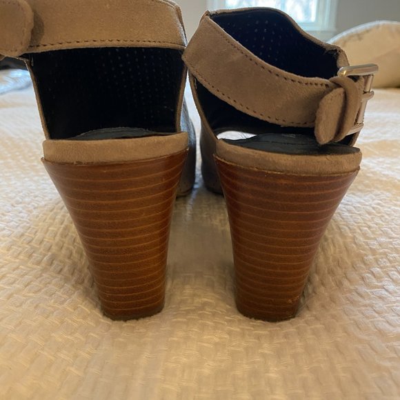 Grey, Adam Tucker, Sandals, 8.5M - Picture 3 of 3